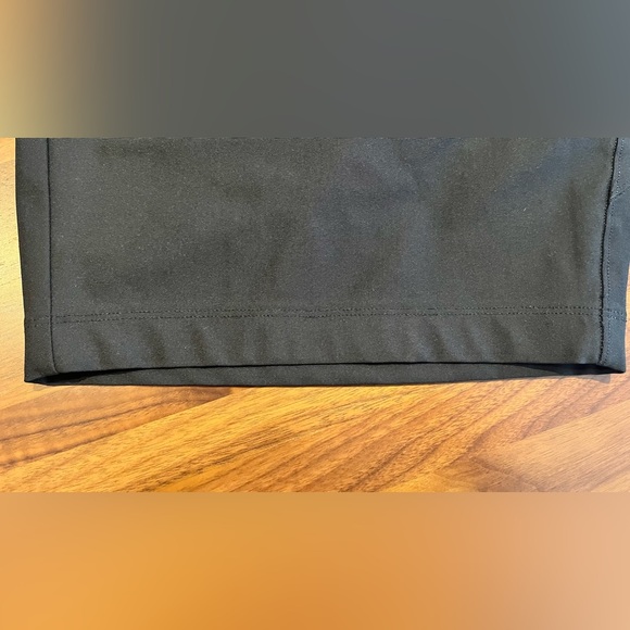 Lululemon Commission shorts black 32 length 9” - Picture 6 of 6